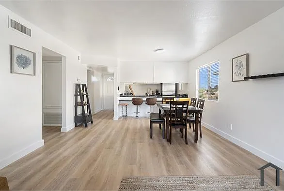 2 bed, 980 sqft, $1,495 — Photo 3