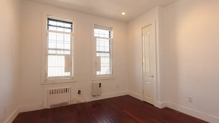 Rented by Nooklyn NYC LLC | media 3
