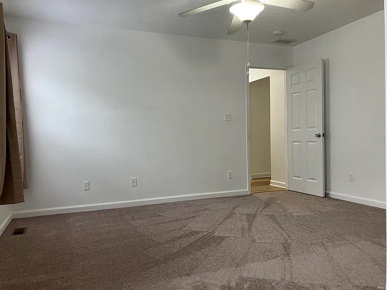 7872 Sandalwood Dr — Photo 17