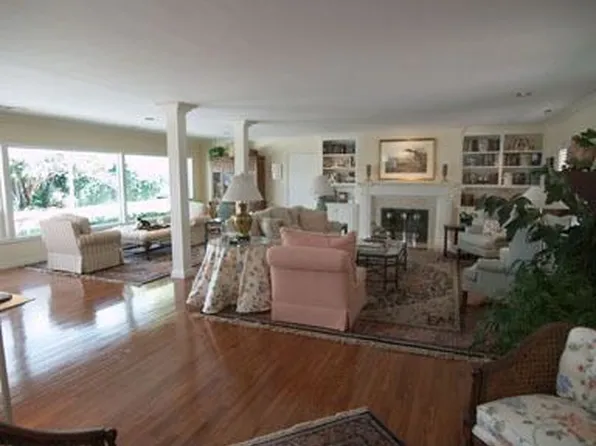 1330 Magnolia Ave, Modesto, CA 95350