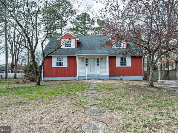 920 Hill Ln, Millville, NJ 08332