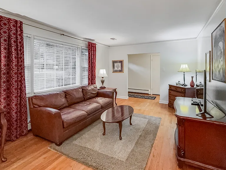5525 S Garthdale Rd — Photo 3