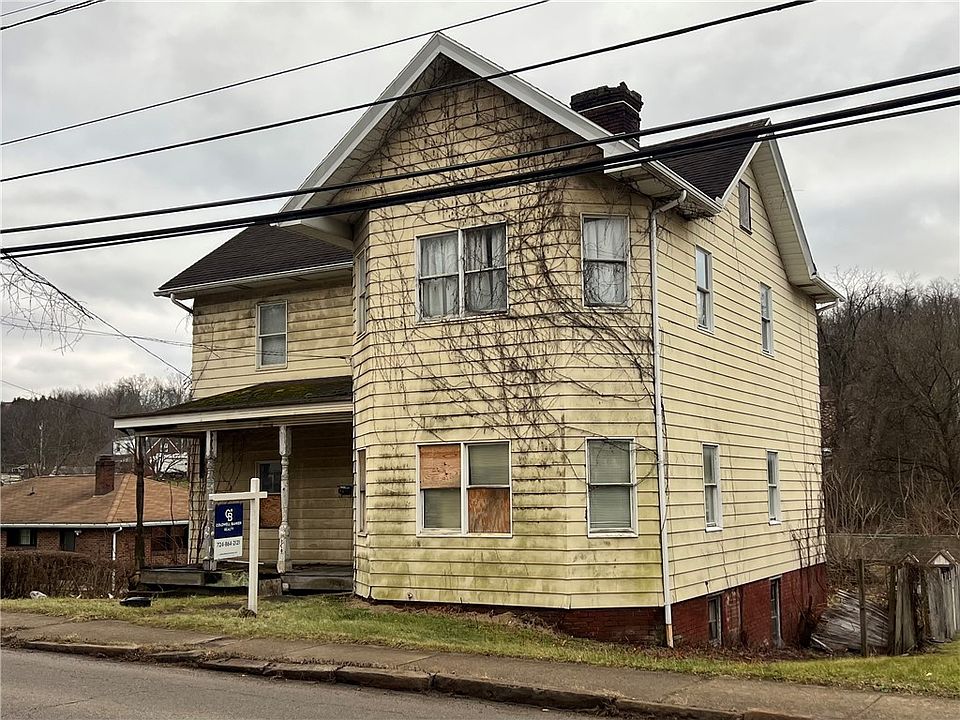 2nd image of 608 Mount Pleasant St