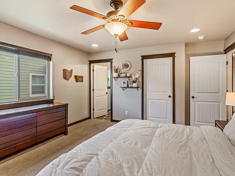 703 Cottonwood Rd — Photo 9