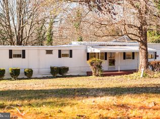 2418 Sandy Hook Rd, Goochland, VA 23063