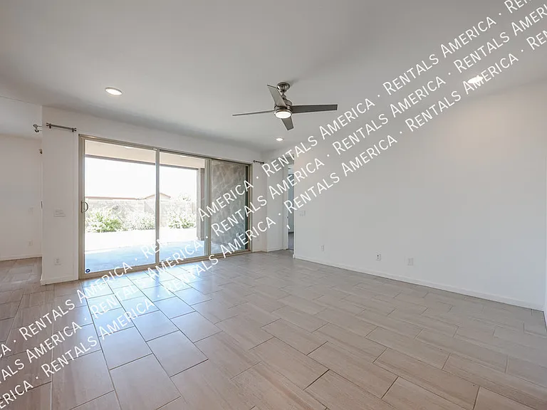 40622 W Williams Way — Photo 48