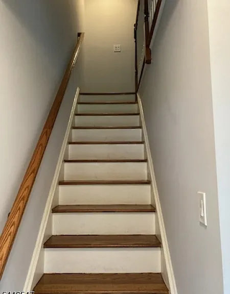 711 Washington Dr — Photo 3