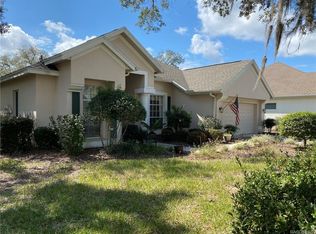 24 Deerwood Dr, Homosassa, FL 34446