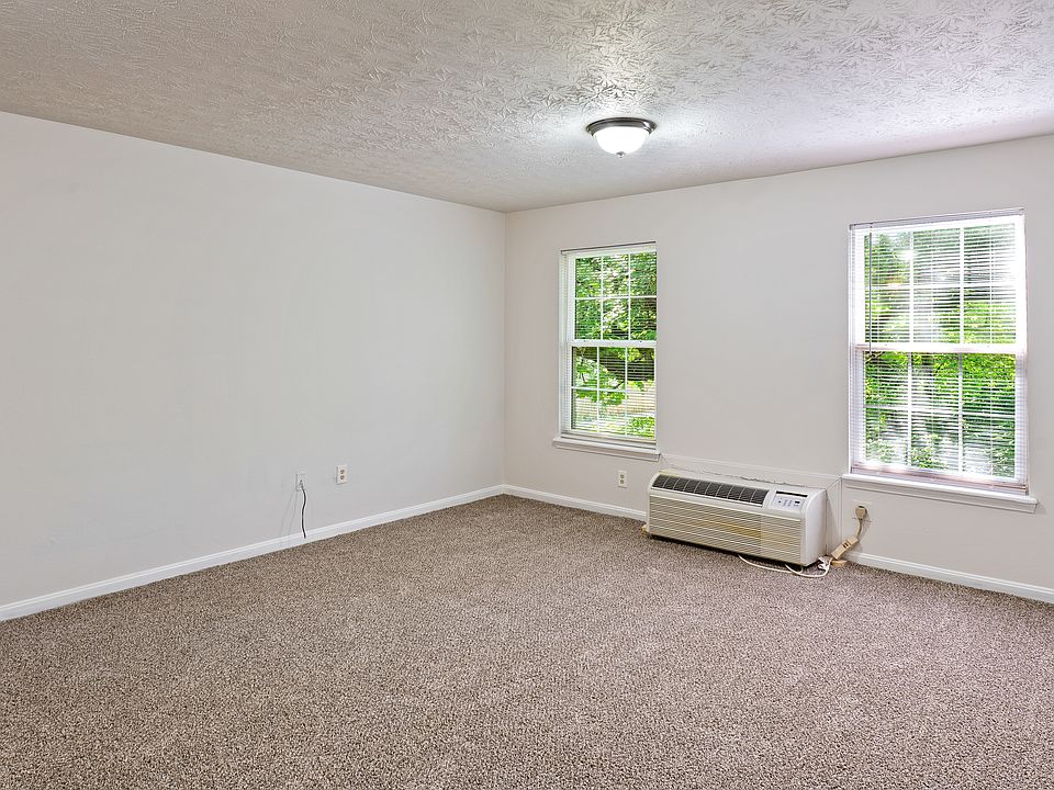 1st image of 5342 Shepherdsville Rd Unit 8