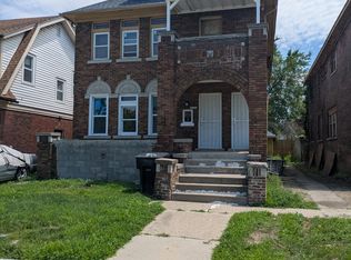 13194 Santa Rosa Dr, Detroit, MI 48238