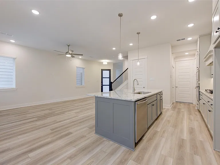 16032 Mason Run Dr — Photo 14