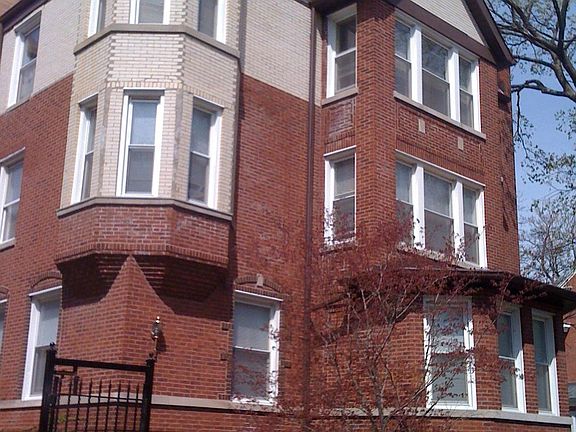 2nd image of 7045 S Bennett Ave APT 1W