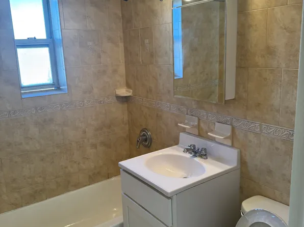 (undisclosed Address), Staten Island, NY 10301