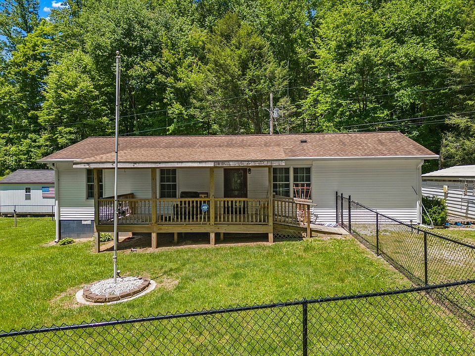 1st image of 3084 Sherm Mountain Rd