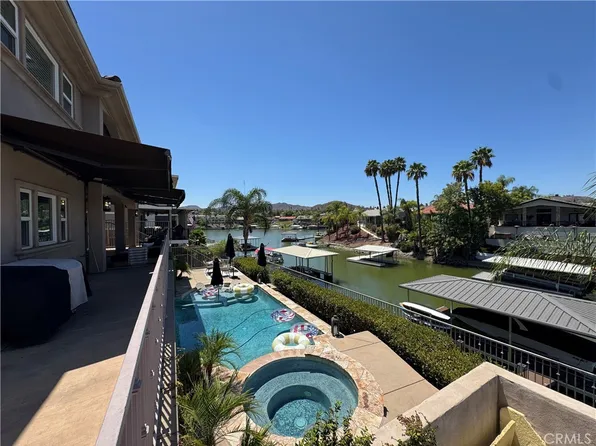 30141 Cove View St, Canyon Lake, CA 92587