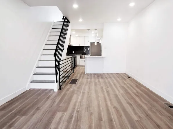 2240 W Seybert St, Philadelphia, PA 19121