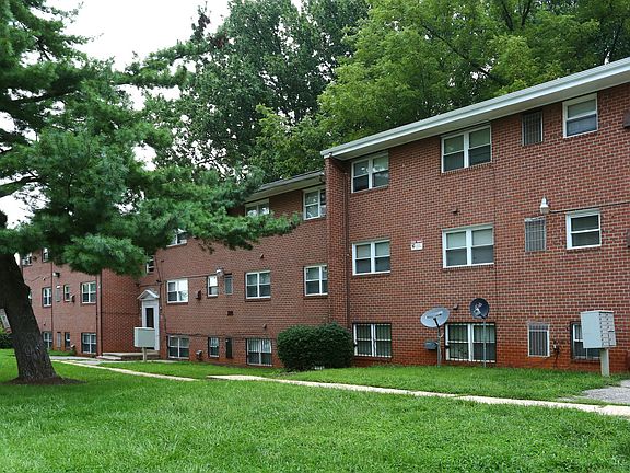 haddon-hill-apartments-baltimore-md-building (1)_10032019
