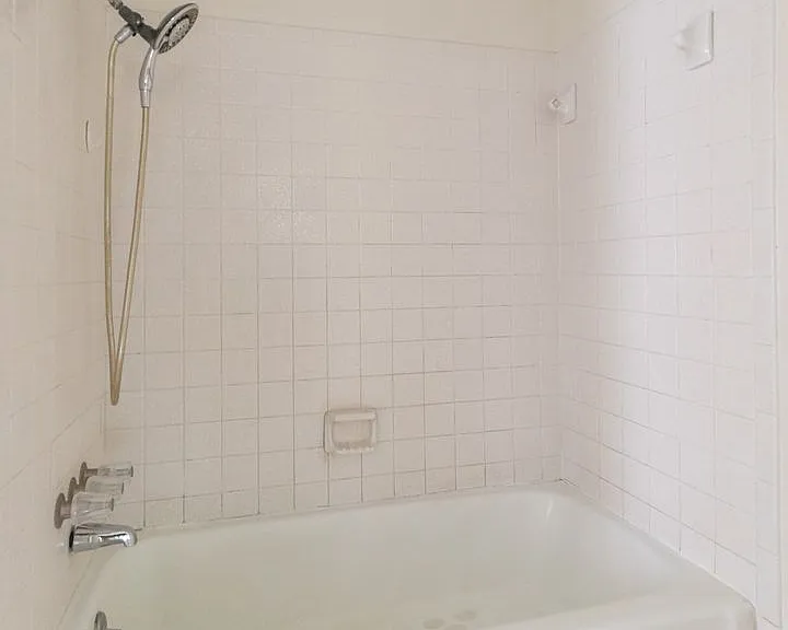 4925 Greenslope Dr — Photo 19