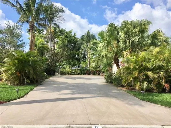 3031 E Riverbend Resort Blvd, Labelle, FL 33935