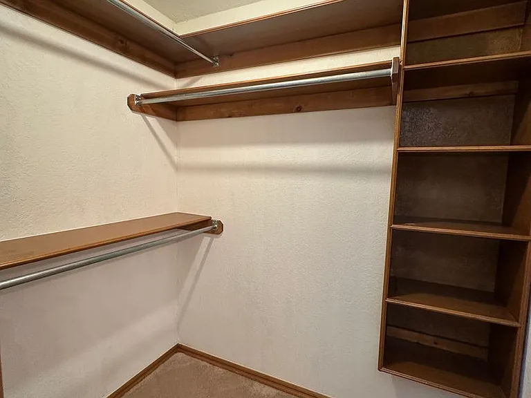 5524 Woodmont Dr — Photo 50