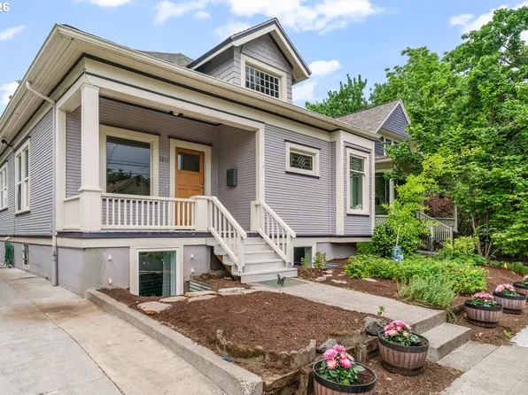 1211 SE 37th Ave, Portland, OR 97214