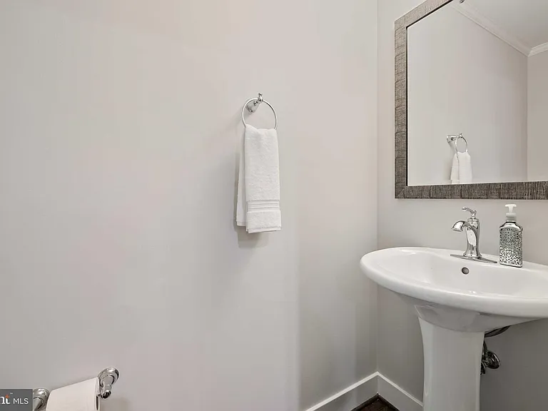 27 Yogurt Ln — Photo 15