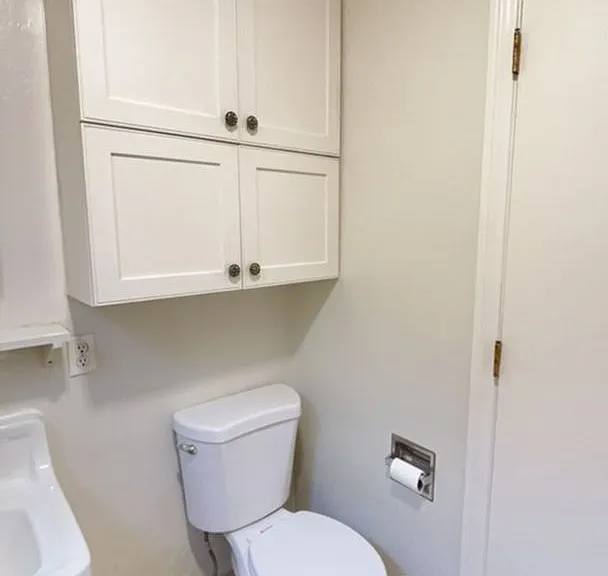 400 Ferrini Rd — Photo 18