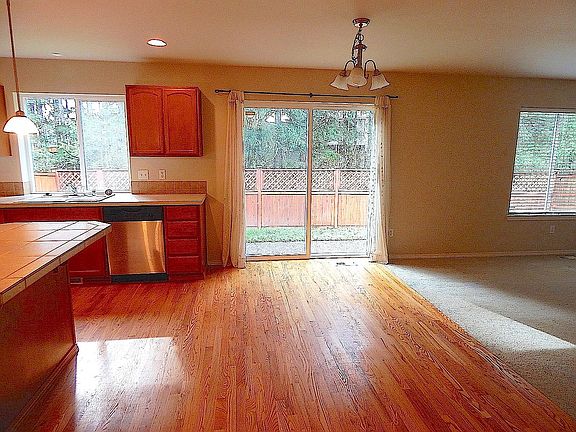 4th image of 12814 167th Street Ct E