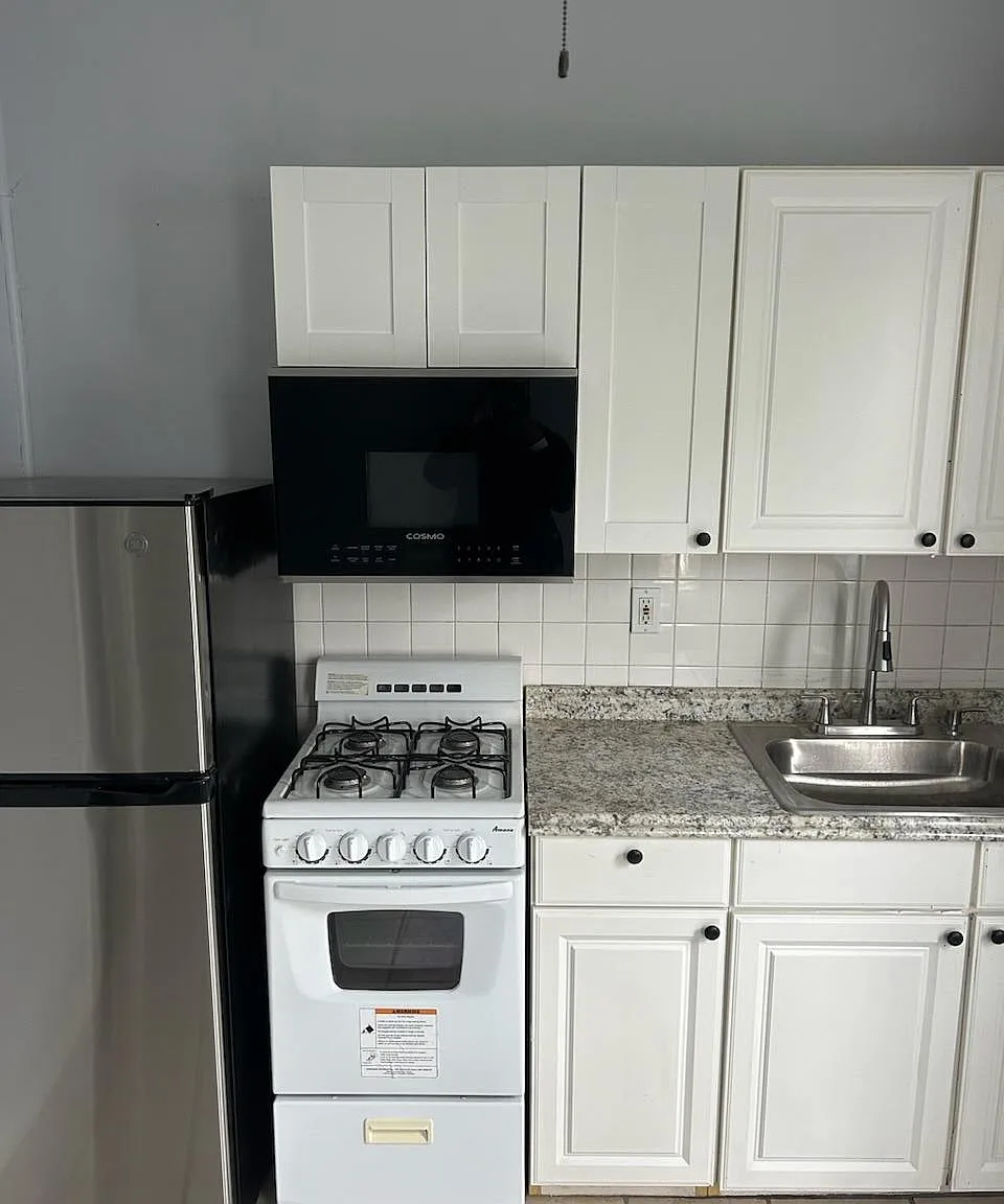 4350 Freeland Ave — Photo 4