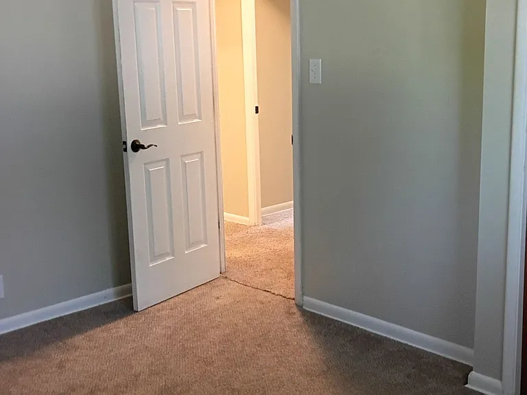 702 Saratoga Ave — Photo 7
