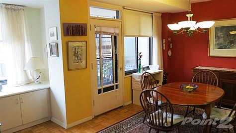 Door to balcony