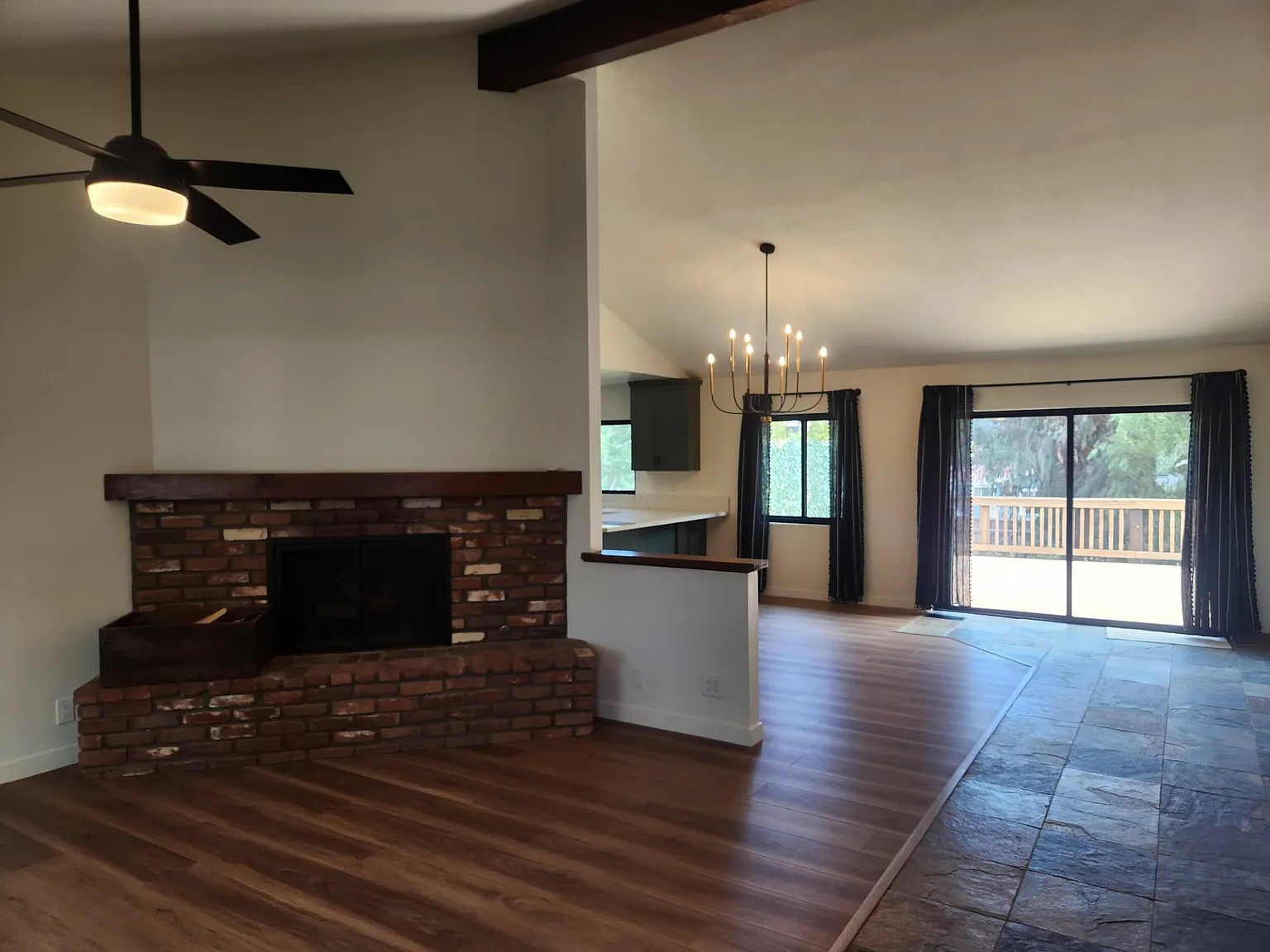 3 bed, 1501 sqft, $4,300 — Photo 3