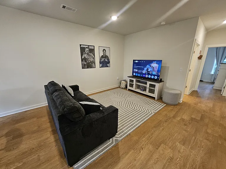 600 E Trinity Ln #114 — Photo 12