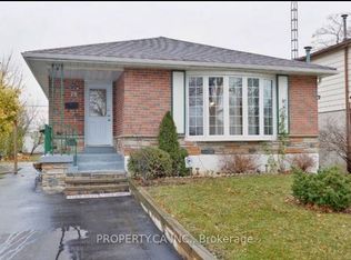 78 Lexington Ave, Toronto, ON M9V2G8