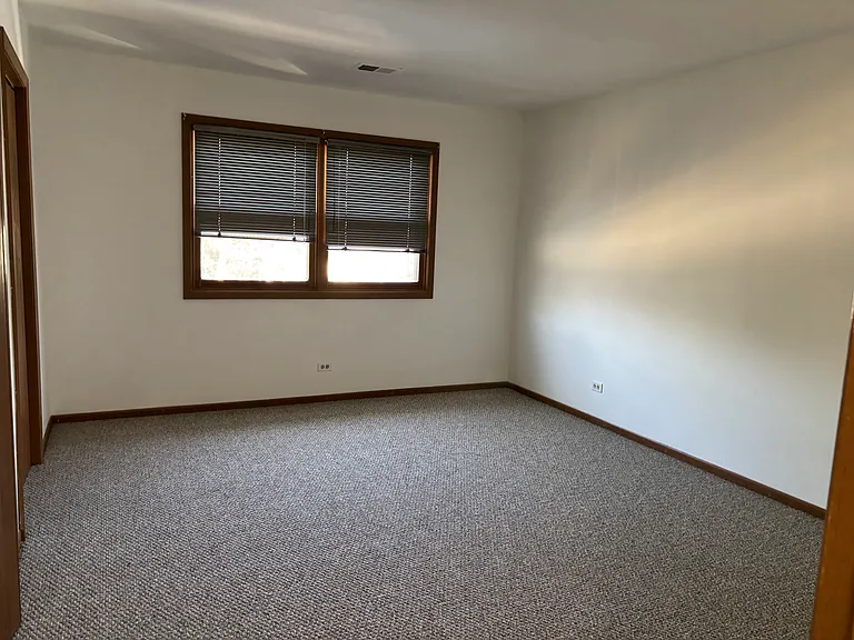 160 N Cedar St #2B — Photo 5
