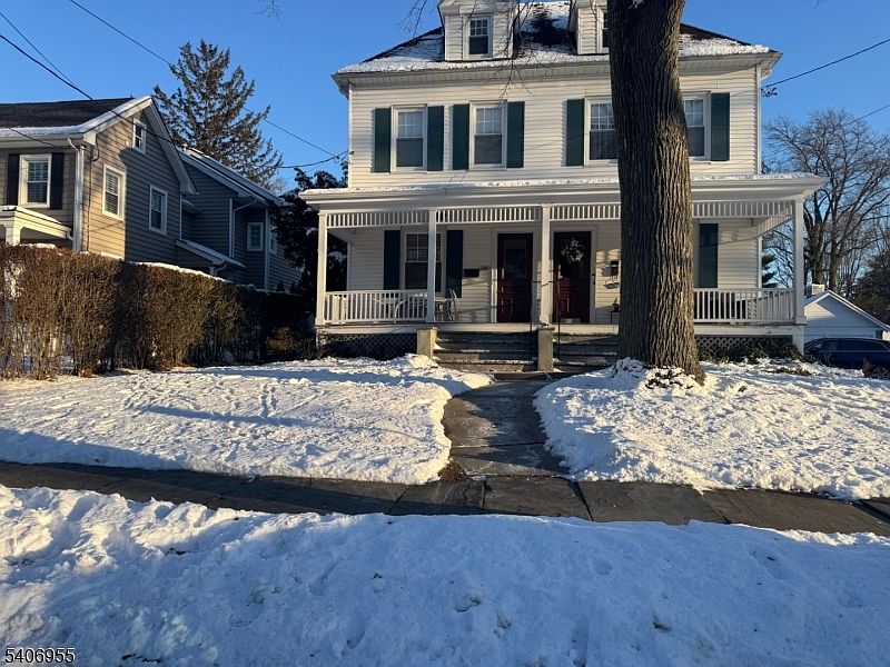 1st image of 240 Orchard St