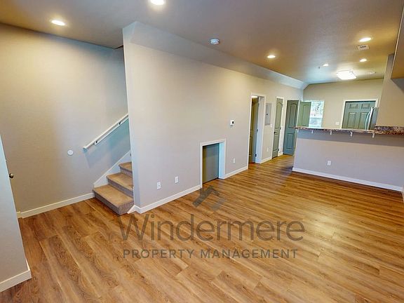 2nd image of 155 SW Silverstar Ln #1