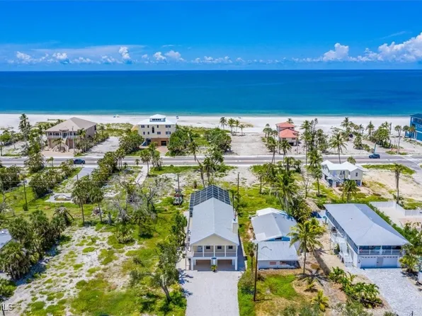 5830 Lauder St, Fort Myers Beach, FL 33931