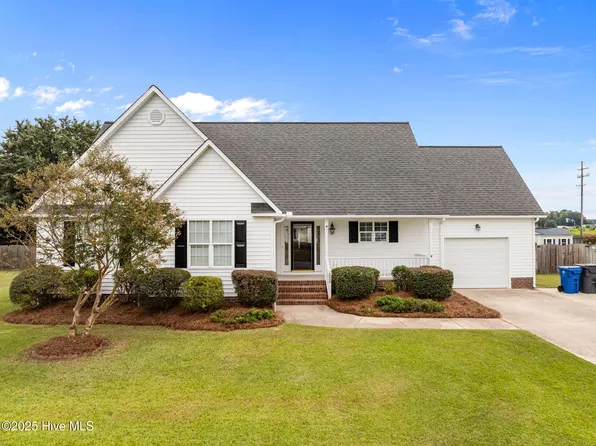 2629 Rosewood Drive, Winterville, NC 28590
