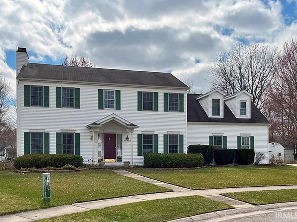 11704 Madison County Cir, Granger, IN 46530