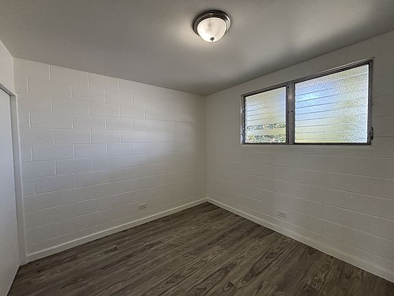 2nd image of 1633 Philip St #8