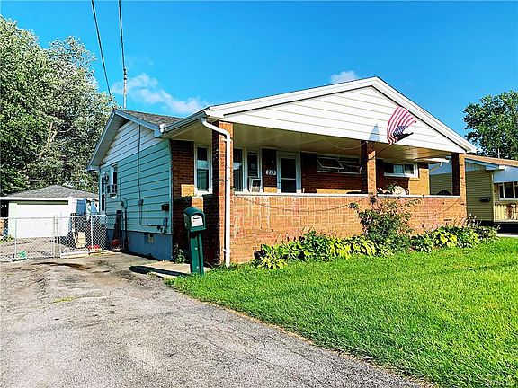2nd image of 213 Rossler Ave