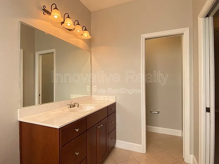 332 E Kaley St — Photo 21