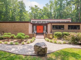 2529 E Providence Dr, Charlotte, NC 28270