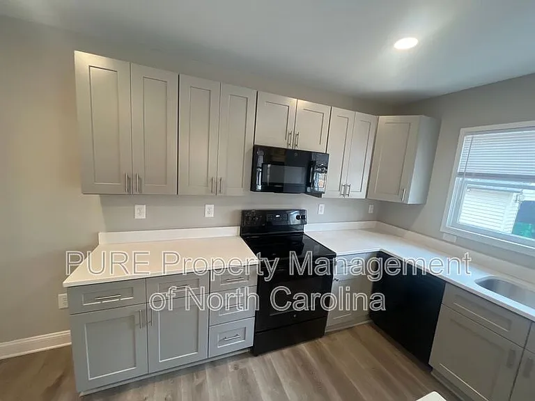3355 E Ridge Rd — Photo 10