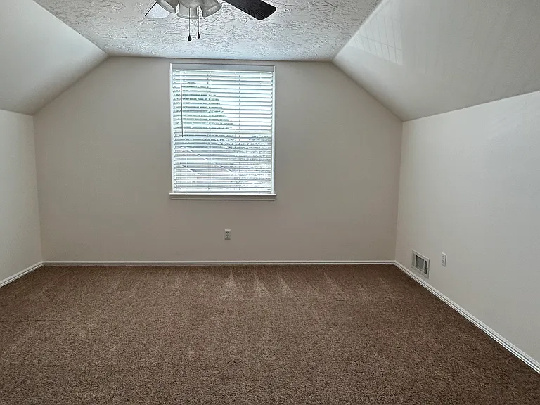 2920 N High Desert Way — Photo 24
