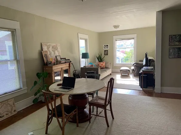 3842 Interlake Ave N APT 2, Seattle, WA 98103