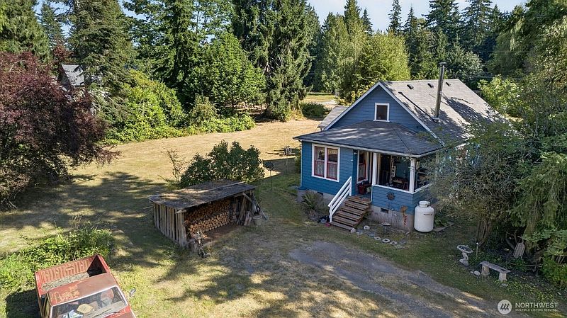 3rd image of 10115 56th Street SE