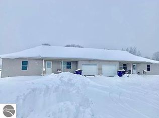7310 Tiger Dr #B, Lake Ann, MI 49650