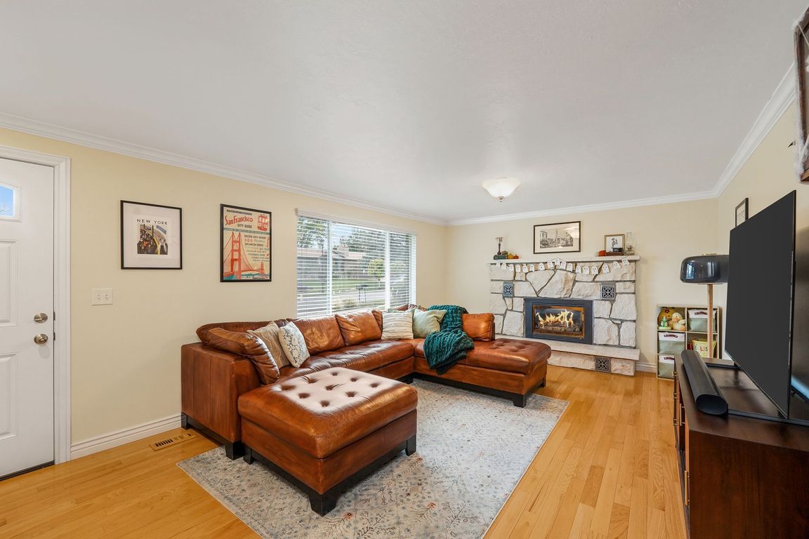 next background image